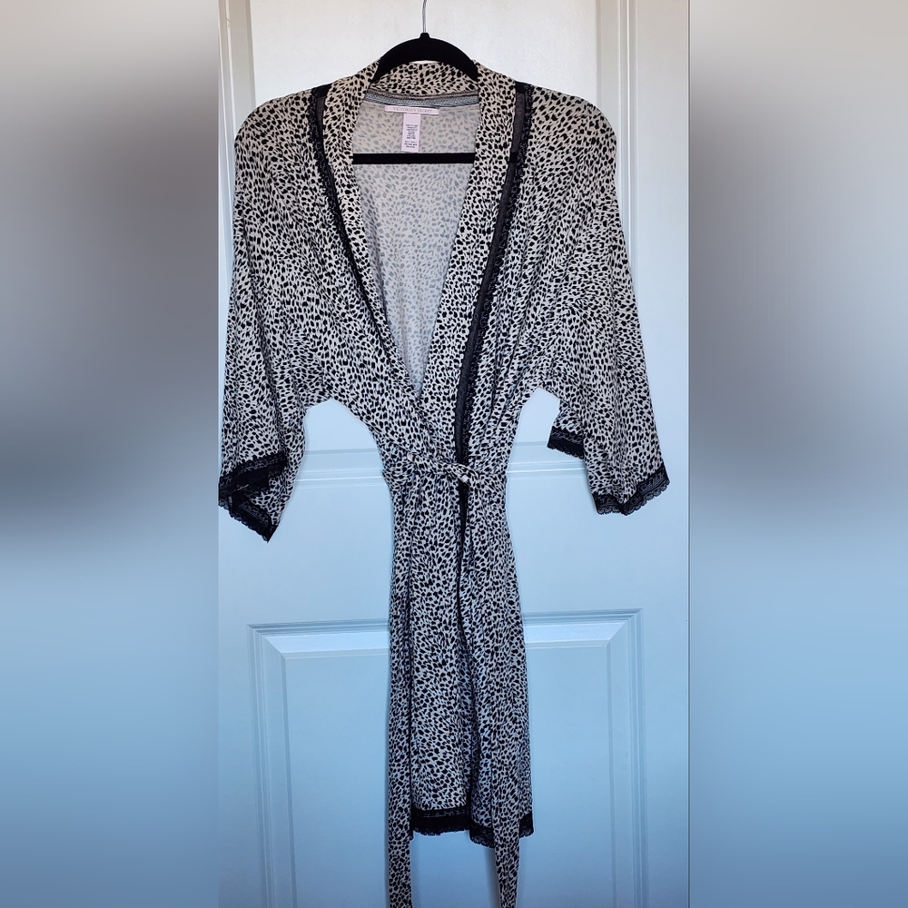 Women's Animal Print Lightweight Robe